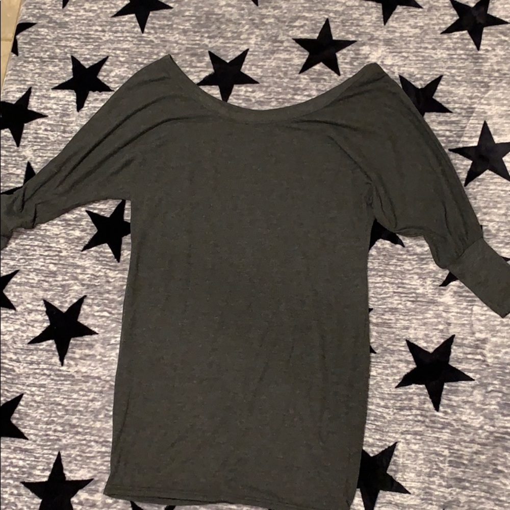 Off the shoulder dark Heathered gray top